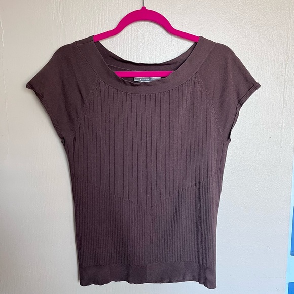 Nine & co 2000s office siren brown ribbed short sleeve top - Picture 3 of 7